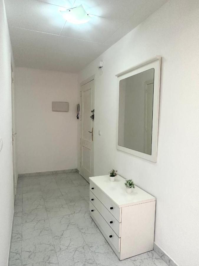 Estudio A 1 Minuto De La Playa Torrevieja Exterior foto